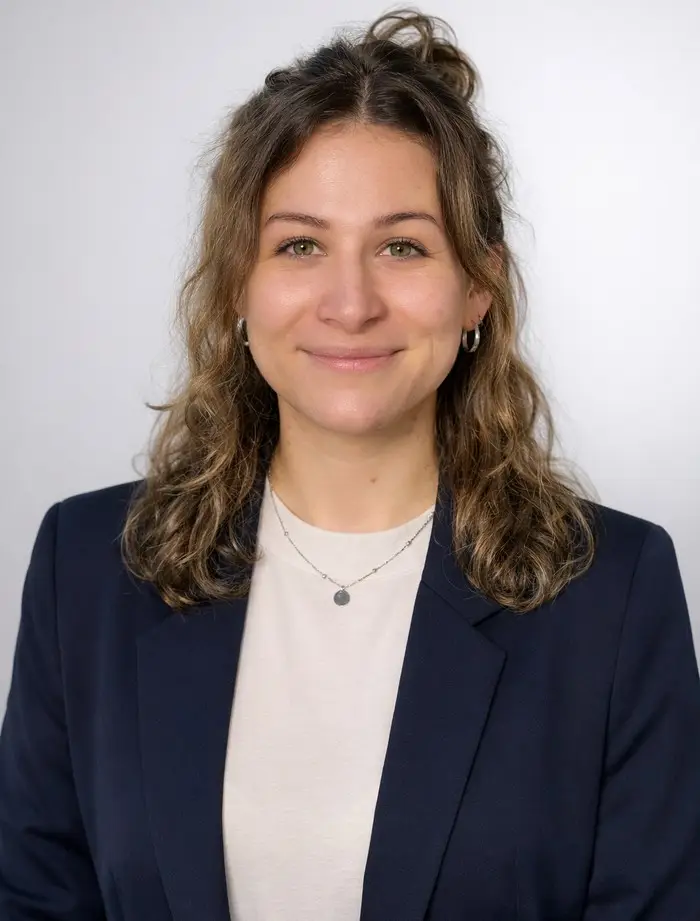 Sarah Böheim, Rechtsanwältin für Familienrecht bei Herfet & Özpolat Rechtsanwälte